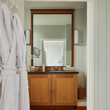 Le Grand Des Bains & - Bretagne 4* Locquirec