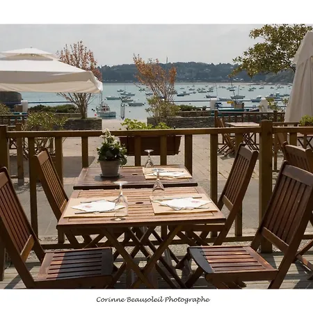 Hotel Le Grand Des Bains & - Bretagne Locquirec